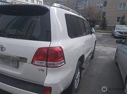 Toyota Land Cruiser 200